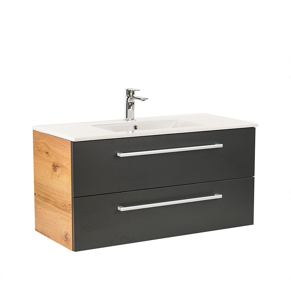 Vario107 - Vario107.jpg Glavna slika